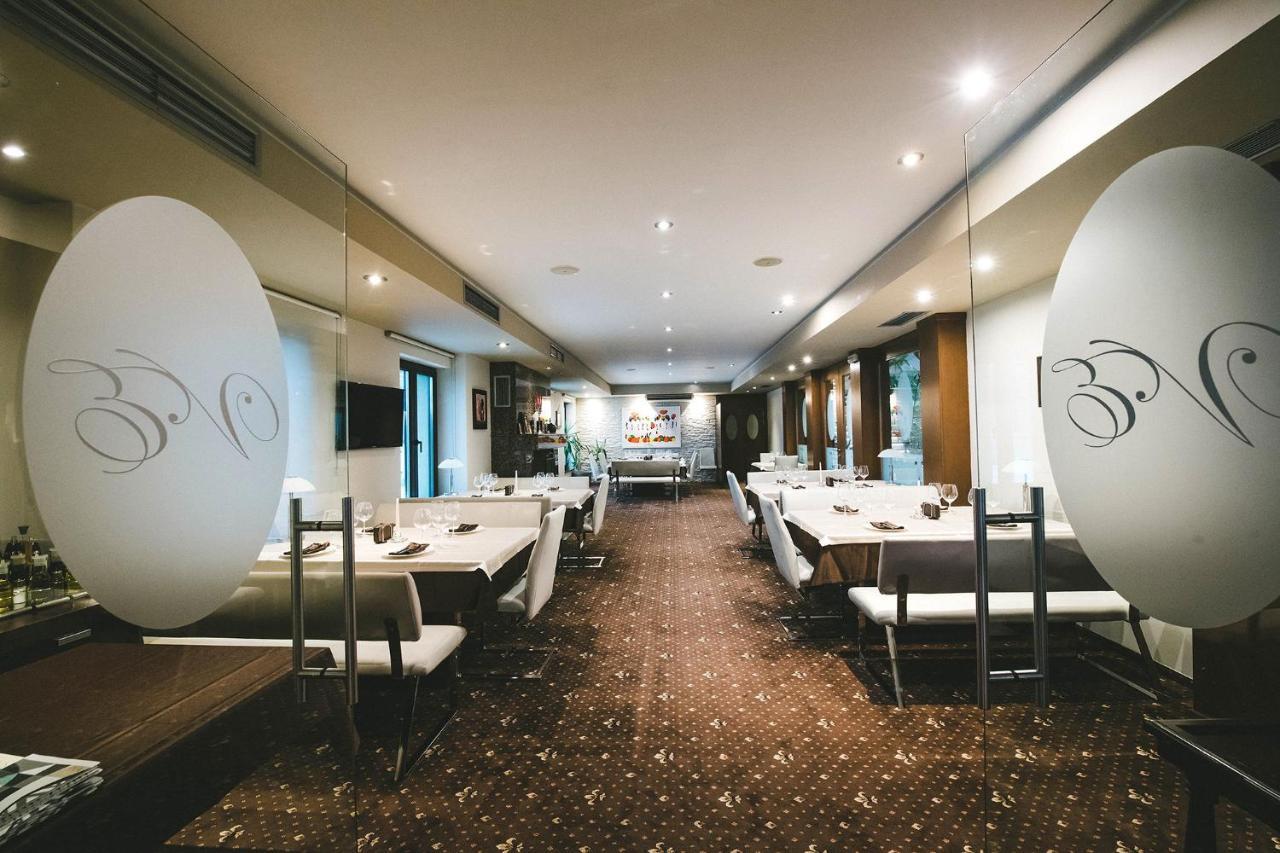 Hotel Villa Ekaterina Wakarel Zewnętrze zdjęcie